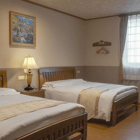 ג'יג'י Champs Yazuh B&B מראה חיצוני תמונה