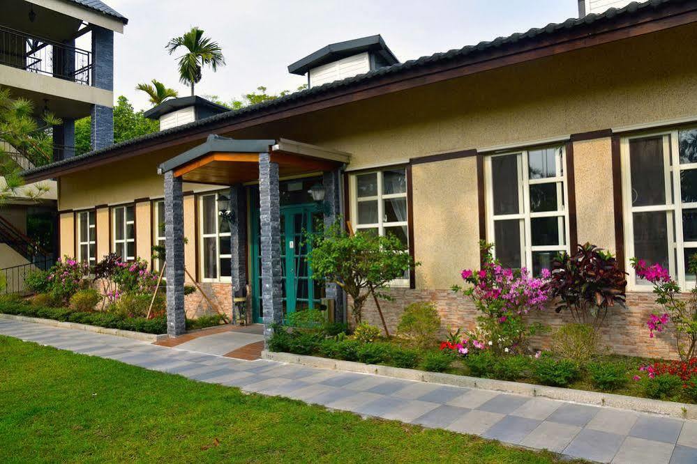 ג'יג'י Champs Yazuh B&B מראה חיצוני תמונה